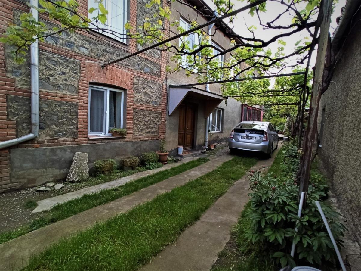 Guesthouse Lilia &Wine Celler Telavi Exteriér fotografie
